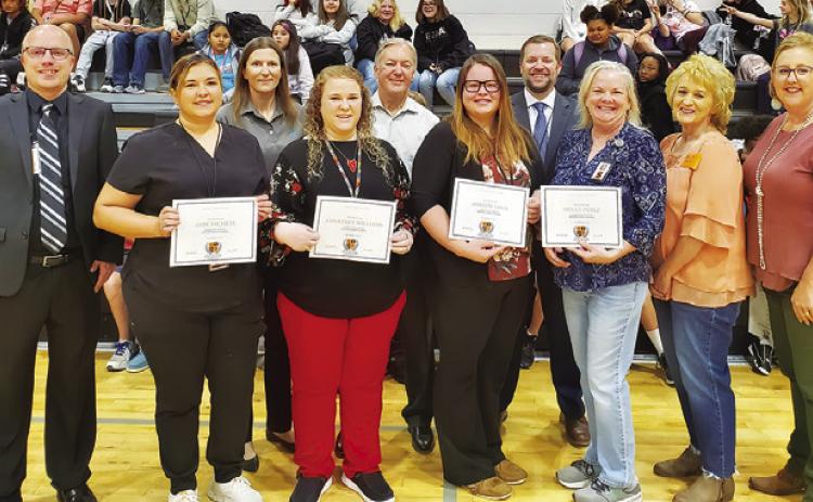 SEF awards grants to teachers
