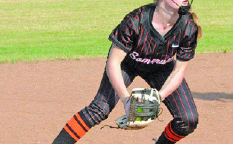 AUBREY FLENCHER fields the ball during the Lady Yeguas’ win over Leon on Thursday. Tribune photo by Denise Squier
