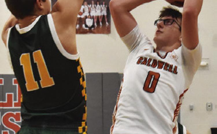 Caldwell struggles in Lexington loss
