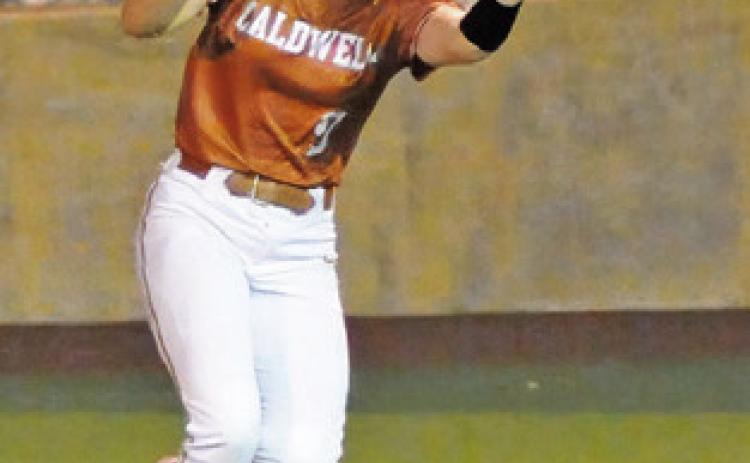 Lady Hornets fall to Temple, go 4-2 in Franklin Tournament