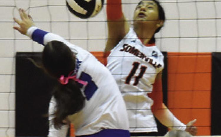 ANETTE REYNA earned a triple-double in Somerville’s win over Snook last Friday. Tribune photo by Roy Sanders