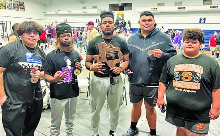 Conway wins gold at regional powerlifting meet