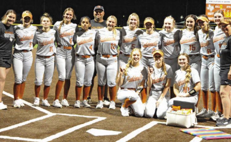 THE LADY HORNETS HONORED THE team’s three seniors last Friday night after the game against La Grange for Senior Night: Caitlyn Faust, Avery Smith and Kelly Urbanovsky.