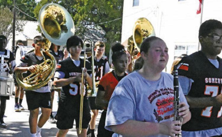 THE SOMERVILLE YEGUA BAND marched during last Saturday’s Somerville ISD homecoming parade. Tribune photo by Denise Squier