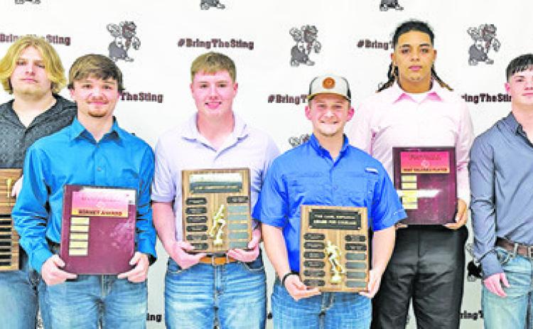 SEVERAL HORNET FOOTBALL PLAYERS received awards at the recent Caldwell High School Fall Sports Awards Banquet. Award winners included: Jim Jackson (DL) and Lucas Peel (OL), Lion’s Club Lineman Award; Braxton Smith, Hornet Award; Justin Balcar, Charlie Krueger Most Competitive Award; Carson Parker, Carl Esparza Award for Courage; Delvin Morris, MVP; Conor Lee (Def) and Coy Becka (Off), Lion’s Club Back of the Year.