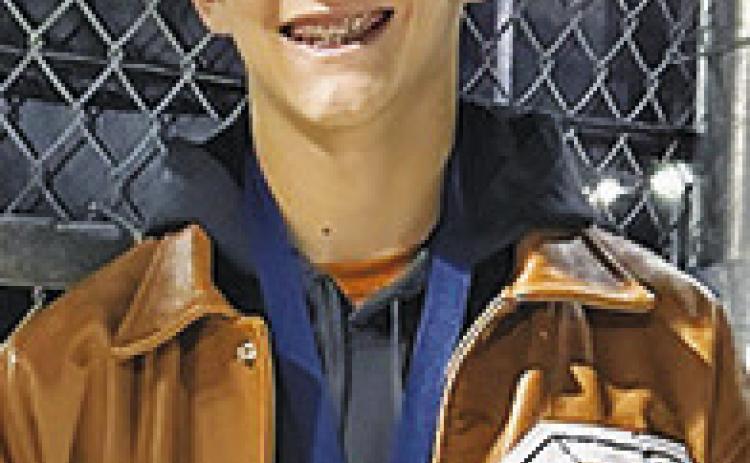 Last Saturday at the Yegua Invitational Cross Country Meet, Chapman finished second in the boys varsity race to lead all Burleson County runners.